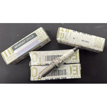 4 Candele originali Renault OE 224010032R per Clio, Twingo, Megane